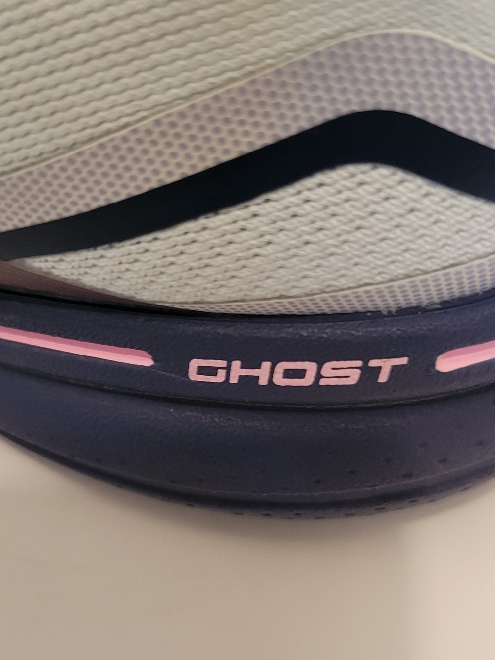 Brooks Ghost 15 Running Shoes Women’s Size 7 Wide D Cream Purple Pink Athletic - Picture 10 of 12